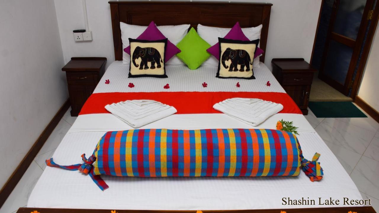 Shashin Lake Resort Dambulla Exterior foto